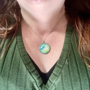 Nébuleuse verte et ciel turquoise